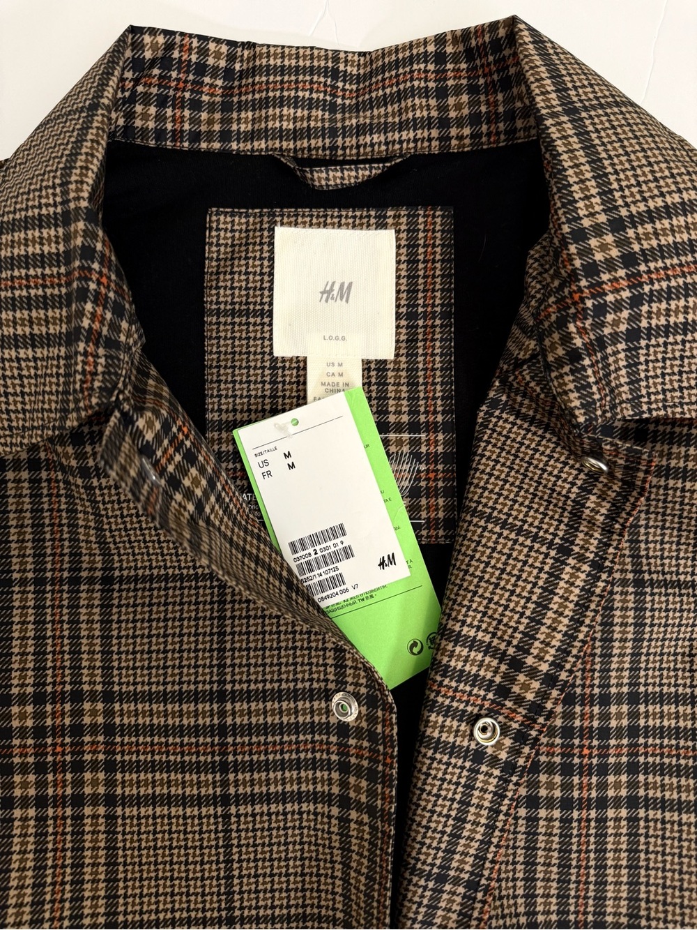 H&M Plaid Waterproof Coach Rain Jacket Tan Black Men’s Medium NWT - Picture 9 of 12